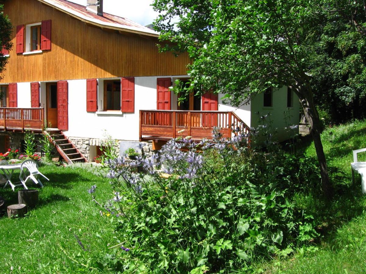 Appartement En Duplex Dans Un Chalet Typique Valloire Buitenkant foto